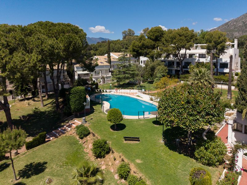 Foto 47d0fe4a-b00e-4844-9c95-2291cc32ac38. Reihenhaus mit pool in Nagüeles Alto Marbella