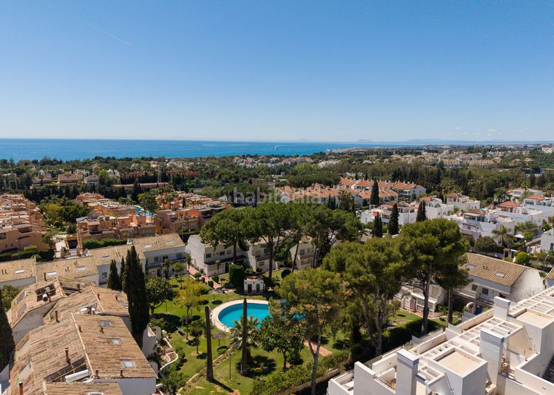 Foto 48ee63cf-0ce6-4852-a29a-6bd4cb3ea186. Reihenhaus mit pool in Nagüeles Alto Marbella