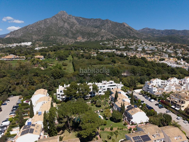 Foto ce230521-1287-477f-9a55-502a5cec229b. Reihenhaus mit pool in Nagüeles Alto Marbella