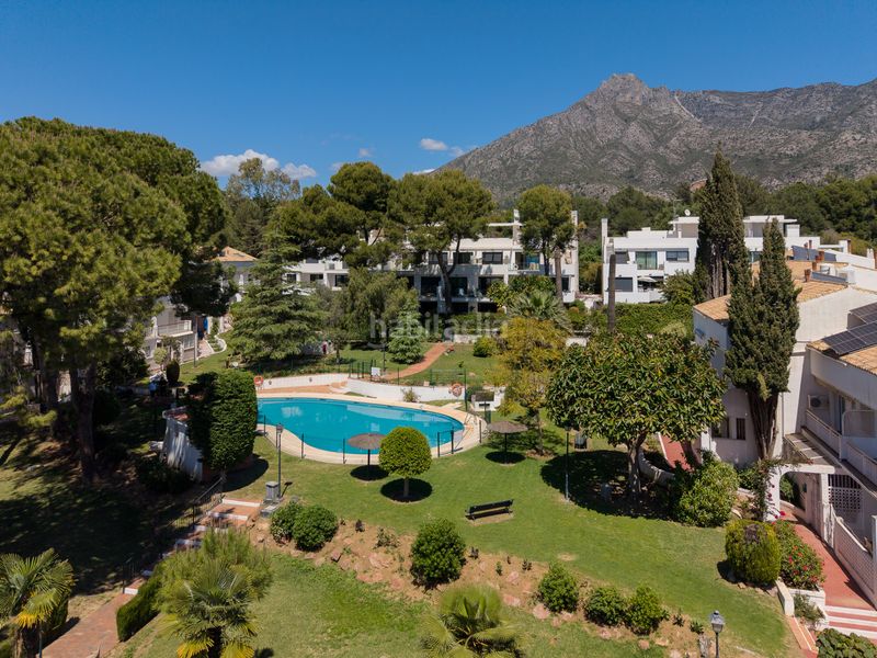 Foto f06d41a9-8c44-44bf-84a5-ab1c59ccfa83. Reihenhaus mit pool in Nagüeles Alto Marbella