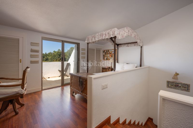 Foto f138f446-0bd8-4212-b2c2-a05fc654268f. Reihenhaus mit pool in Nagüeles Alto Marbella