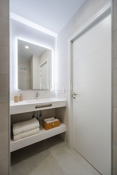 Foto e9a335f8-8630-4dc5-b6d5-934f10a918e6. Apartament a Centro Estepona