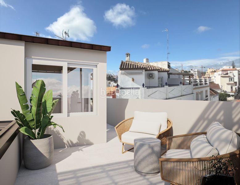 Foto a8bc4276-afe8-4444-8917-0a06b145a29f. Casa adossada a Centro Estepona