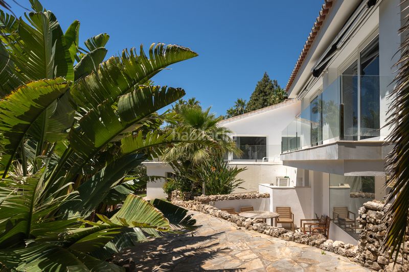 Foto 0e5ce37e-4328-4d7e-8459-d2f949e2bfce. Casa amb aparcament piscina a Hacienda Las Chapas Marbella
