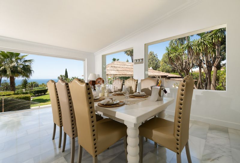 Foto c63e1026-65e7-40f7-adee-d772ecd74ff0. Casa amb aparcament piscina a Hacienda Las Chapas Marbella