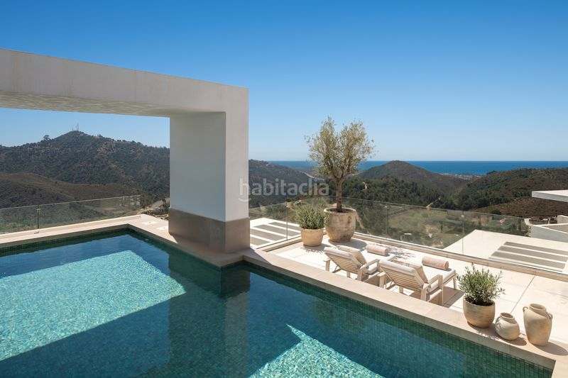 Foto 9a8d86b3-297f-4285-a46b-3fe136f7bff3. Àtic amb aparcament piscina a Playa Bajadilla - Puertos Marbella
