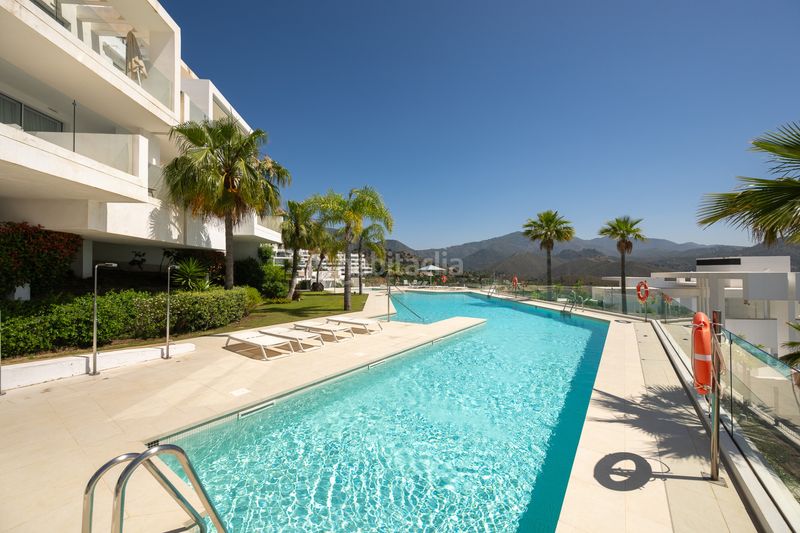 Foto a21dc6fc-64e0-457a-83b3-ff2eb80db711. Àtic amb aparcament piscina a Playa Bajadilla - Puertos Marbella