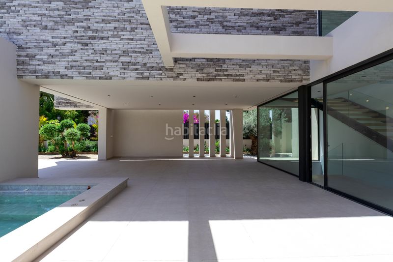 Foto 457b5e3d-fac0-42ca-b011-c2f6b7a4d452. Casa amb piscina a Nueva Alcántara Marbella