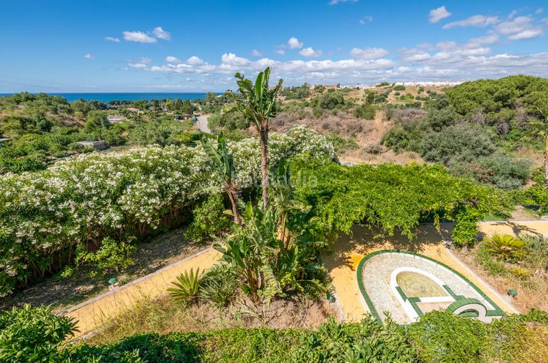 Foto fcb4ddca-ed1d-4be2-8845-0e0e9ba40808. Casa amb aparcament piscina a Sotoserena Estepona