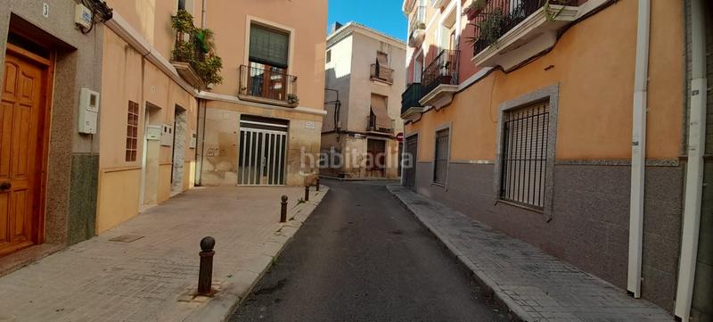 Foto b4dde14f-e55b-4455-9984-10fe01dde990. Planta baja oportunidad! planta baja en el centro con almacén garaje en Novelda