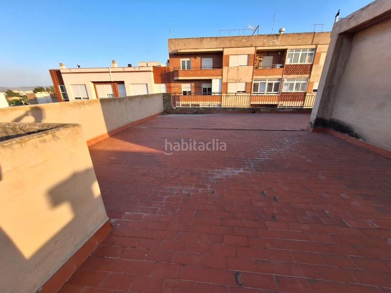 Foto f2b64808-8861-43da-94e5-a4c40763935d. Édifice dans Novelda