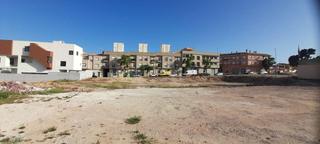 Terreno residenziale in Novelda. Solar con fachada zona san roque