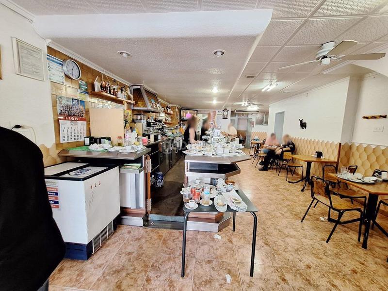 Foto 1850a4ec-fca9-486b-ba7c-ab8fa4d590a9. Gebäude in Novelda