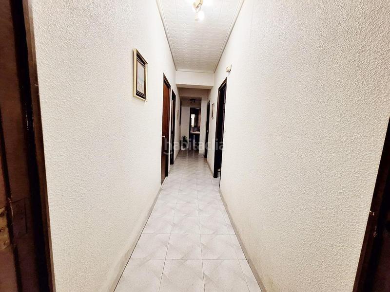 Foto eca8e576-eac6-4247-ba1a-c7e10387da17. Gebäude in Novelda