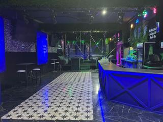 Lloguer Local Comercial a Crevillente. Se traspasa la única discoteca en crevillente con todas las lice