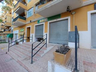 Local Comercial a La Coca-La Nia-Vistahermosa. Venta local comercial equipado de negocio de hostelería