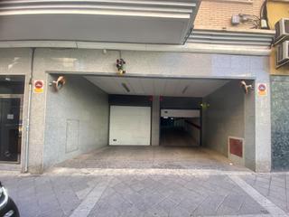 Lloguer Aparcament cotxe a Carrer carrer del hermano lopéz santos 6. Varios parkings aqui por fin!! coche y moto