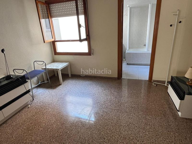 Foto 256d3464-1508-4bed-acf9-05a2241078c2. Alquiler piso se alquila piso con ascensor y balcón muy cerca de la universidad!!!! en Elche / Elx