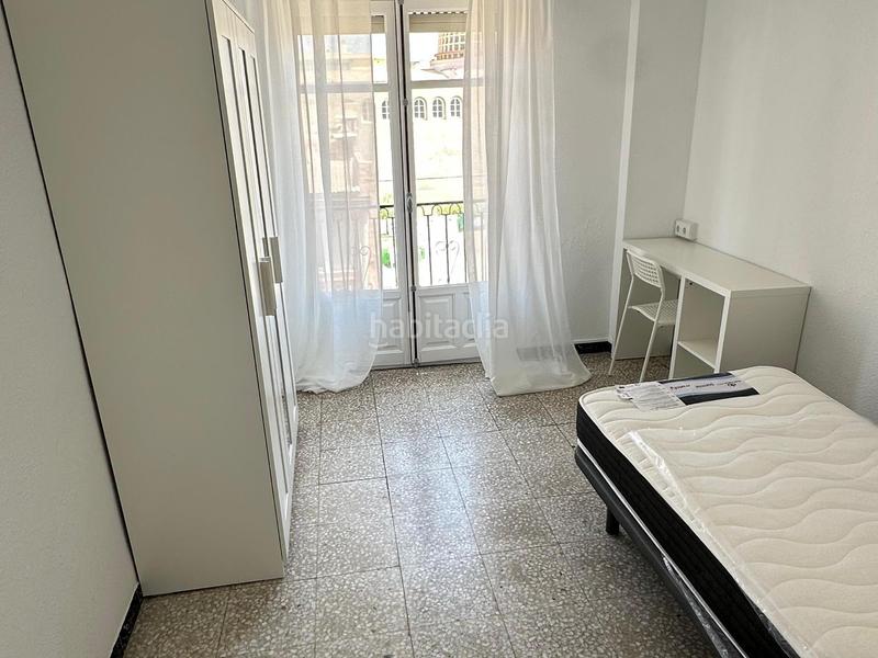 Foto 4d45295a-ee30-42be-8bfc-522519019637. Miete etagenwohnung in El Raval - Portes Encarnades Elche / Elx