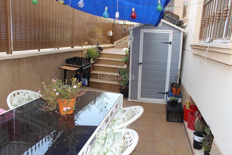 Foto ea11ea37-c5f5-47d3-a923-44ff5428327f. Casa adossada amb aparcament a El Travaló - Martínez Valero Elche / Elx