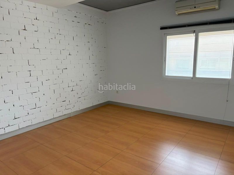 Foto af974550-2576-4157-98c1-7c4805080b77. Affitto ufficio con parcheggio in Torrellano Elche / Elx