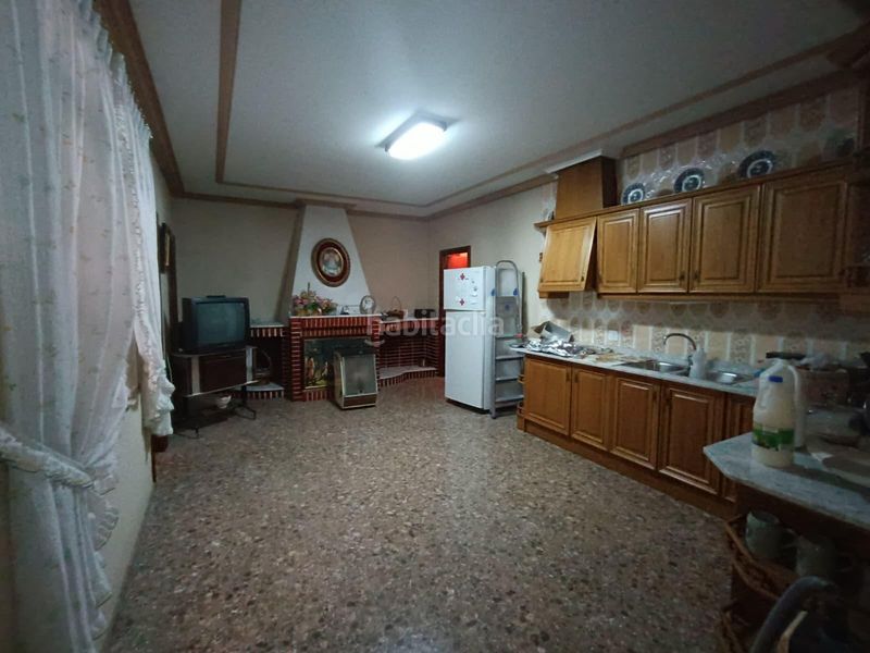 Foto 94b70fee-28e4-47ea-8805-503165ccaf2a. Casa amb aparcament a San Juan Aspe