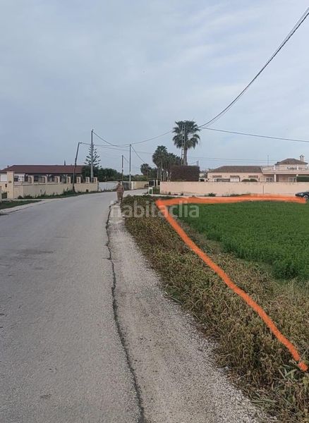 Foto 5e8459f5-0d9e-4677-bc29-b6d941b32510. Terreny residencial a Catral