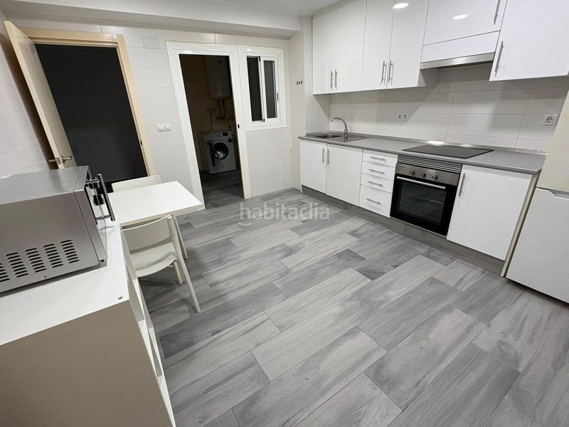 Foto 2aa589b4-6746-427b-9c14-bd042f2460ab. Lloguer pis a Plaza Crevillente - Antiguos Juzgados - El Asilo Elche / Elx
