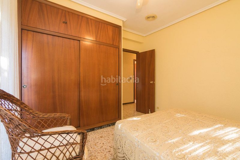 Foto 50643cbc-47cb-463f-8990-4a500f5fc7eb. Xalet amb piscina a Las Bayas Elche / Elx