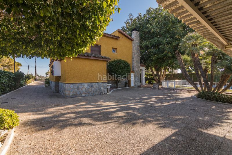 Foto ffcf78d4-9624-4260-9e86-192e711eeb55. Xalet amb piscina a Las Bayas Elche / Elx