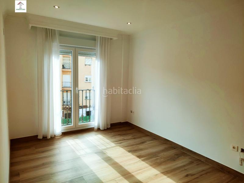 Foto 2e48b443-01fe-4c6b-9abd-5a0342158d4e. Rent flat in calle calle de valencia 21 in Poniente Armilla