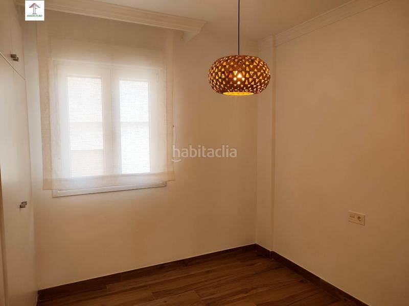Foto 4d72a9ce-dcbd-4b83-be13-90775f892a6d. Rent flat in calle calle de valencia 21 in Poniente Armilla
