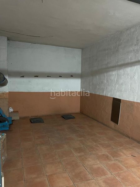 Foto b76d61fa-d958-42a5-ad6b-24370c84d2ea. Aparcament cotxe a Fígares Granada
