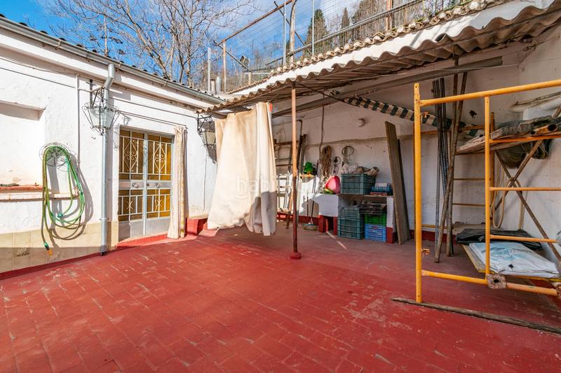 Foto 9a055ae3-40d5-4924-b20b-6834b72dd611. Casa  con cuevas y terreno en barranco del abogado en Granada