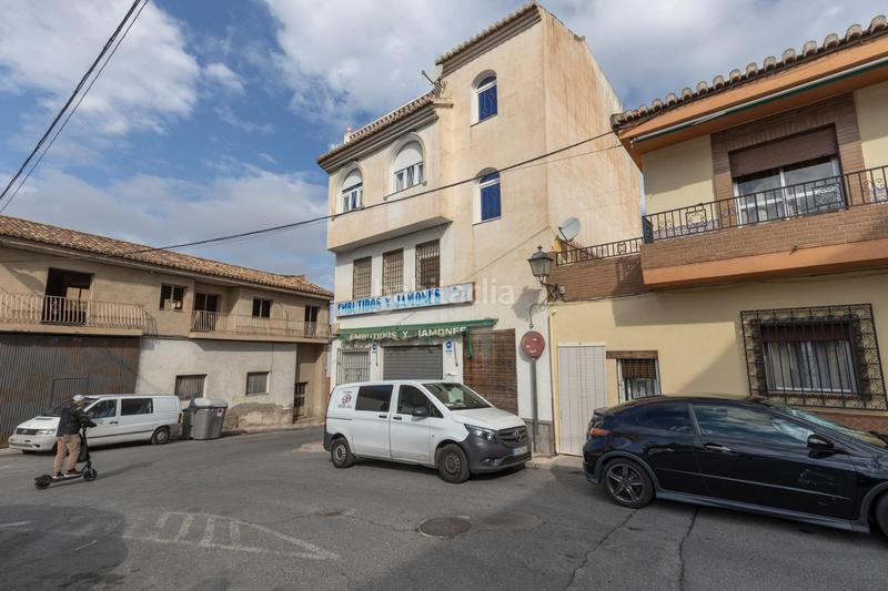 Foto d6fb1473-47c7-4466-ba8f-64c0a7bdaca6. Casa  independiente, terraza en ático y locales en Zubia (La)