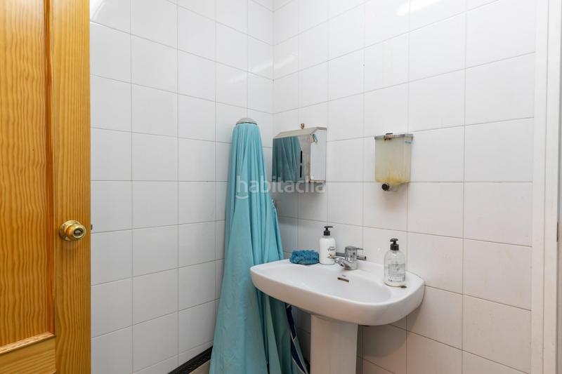 Foto ff465b21-fe9d-4c43-a06d-2472ad4c87fe. Casa  independiente, terraza en ático y locales en Zubia (La)