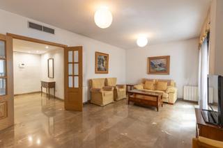 Appartamento in Calle paz 4. Piso en venta cerca de la catedral