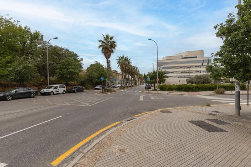 Foto 1cbdbbff-eb56-4fc5-b196-e933d5887fbb. Piso gran piso en parque almunia en Cerrillo de Maracena - Periodistas Granada