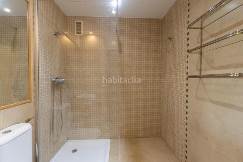 Foto f51519b3-6bf3-4e60-952c-1daf923349ca. Piso gran piso en parque almunia en Cerrillo de Maracena - Periodistas Granada