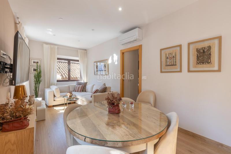 Foto cd9e5db8-0fe1-40e3-b5cd-cc54eff83ae5. Appartamento in calle real de cartuja 2 in San Ildefonso Granada