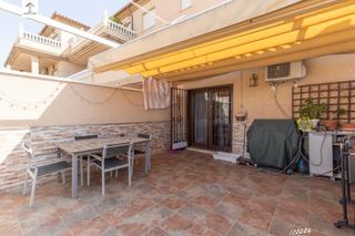 Piso en Residencial Triana - Barrio Alto