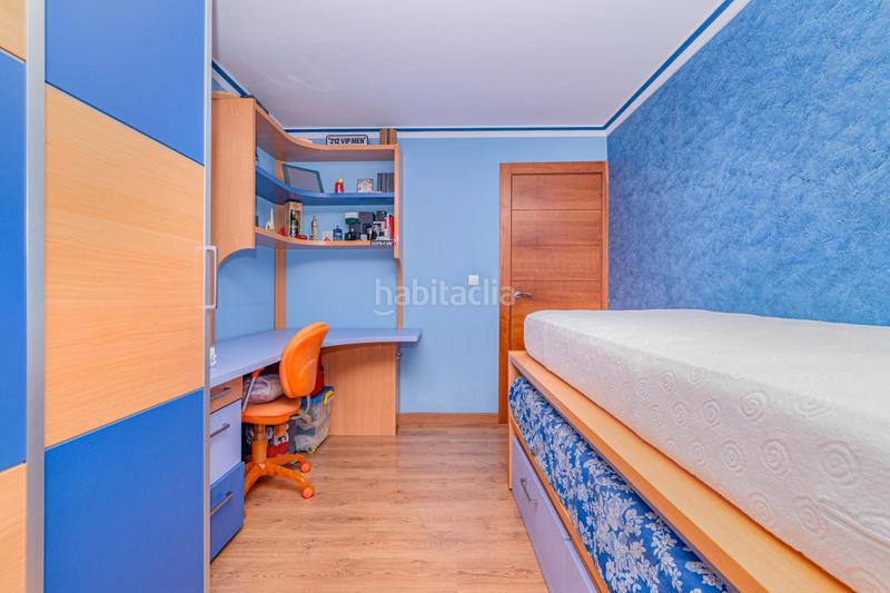 Foto 2175b3b8-5122-4feb-a41a-846b2b82500b. Semi detached house with heating in Barrio de Zaidín Granada