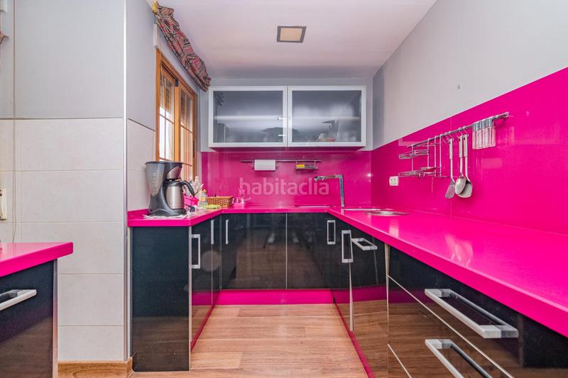 Foto eea8988e-8b1e-4b74-924a-430046535202. Semi detached house with heating in Barrio de Zaidín Granada