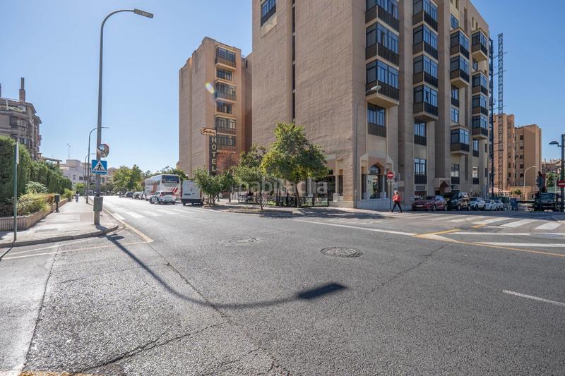 Foto 16974828-e0f8-4fa7-ac12-811d4e0eee9e. Locale commerciale in plaza del ángel 2 in Barrio de Zaidín Granada