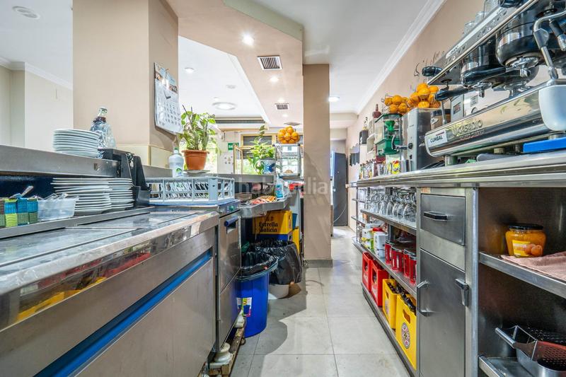 Foto 6e6d220a-e965-40bd-924f-19ffba97c22c. Locale commerciale in plaza del ángel 2 in Barrio de Zaidín Granada