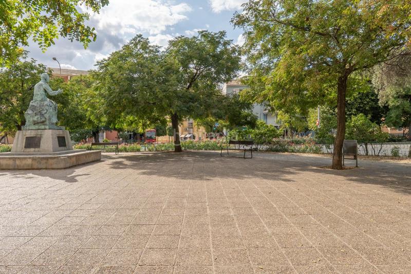 Foto 91f68ca9-f4fd-43fa-9d84-5fe21f680662. Locale commerciale in plaza del ángel 2 in Barrio de Zaidín Granada