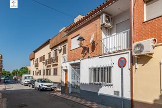 Reihenhaus  Calle calle de menéndez pelayo. Fántastica casa en el pueblo de albolote