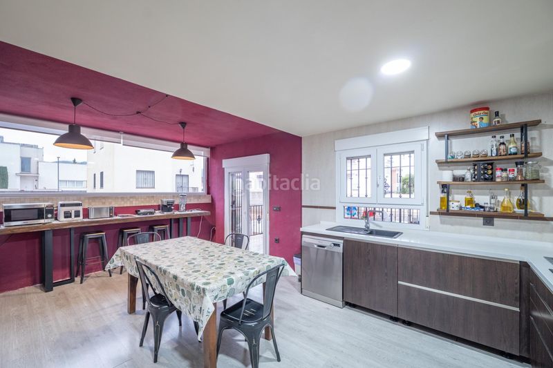 Foto f234d795-7e6d-4045-b2c1-38e11d11a084. Chalet con parcheggio piscina in Villa de Otura