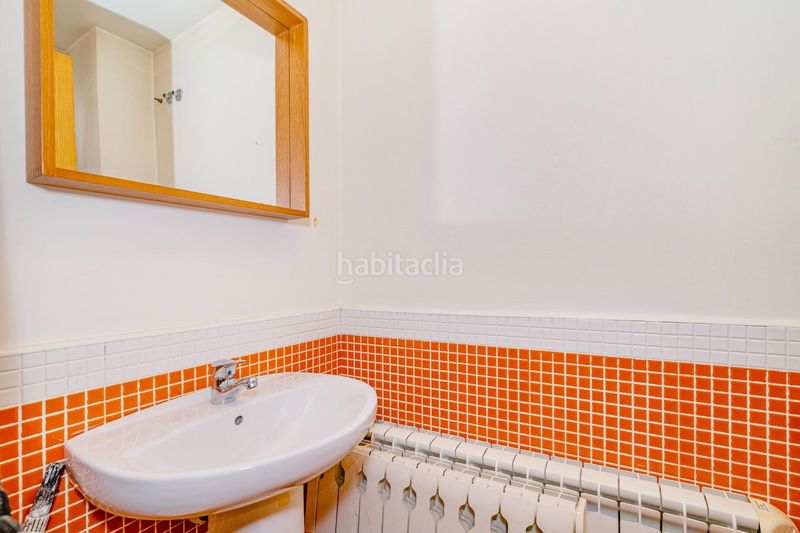 Foto 28109096-c283-4421-9c89-b08993ac5b3e. Piso luminoso piso ubicado en una de las zonas mas idílicas del mundo en Sierra Nevada