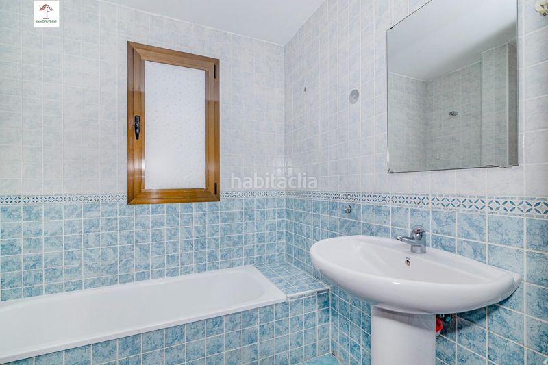 Foto 0a319109-cb53-479a-a410-900f60ee9063. Pis a calle castillo 5 a La Zubia Ciudad Zubia (La)